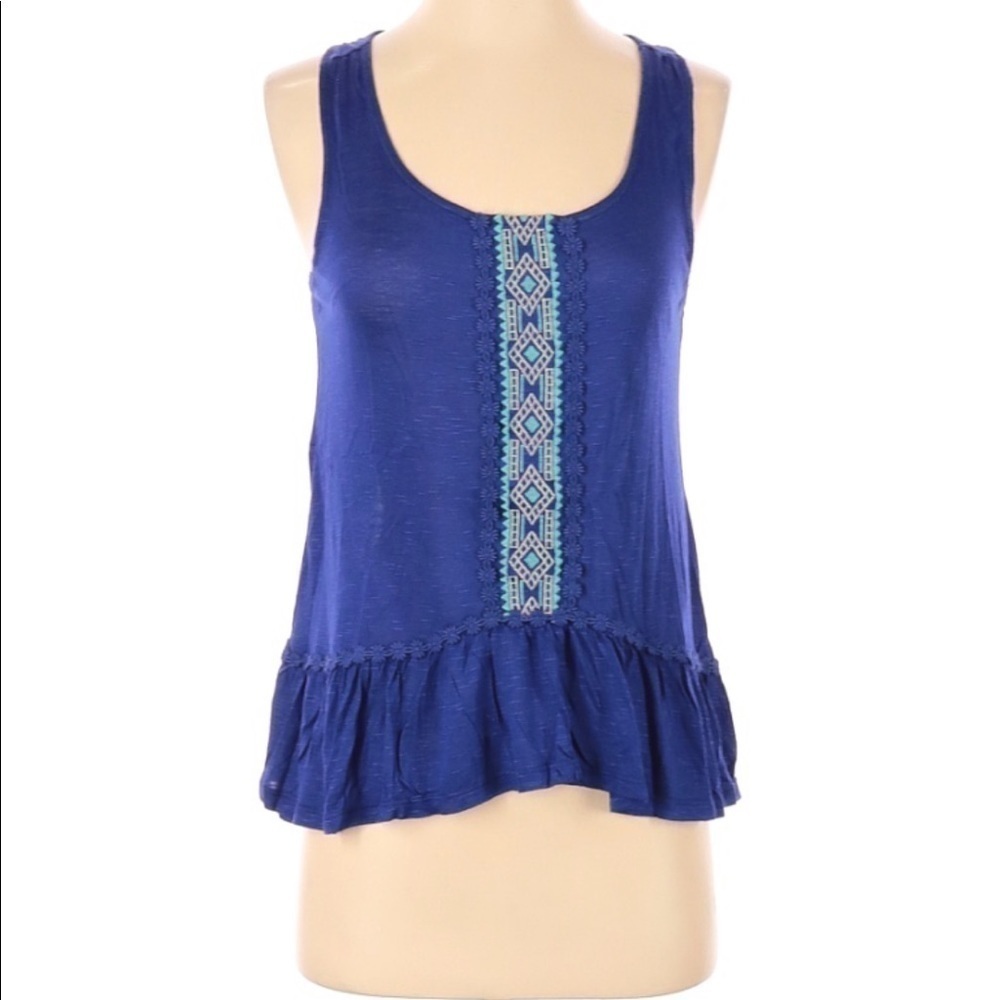 𝅺bold blue tank